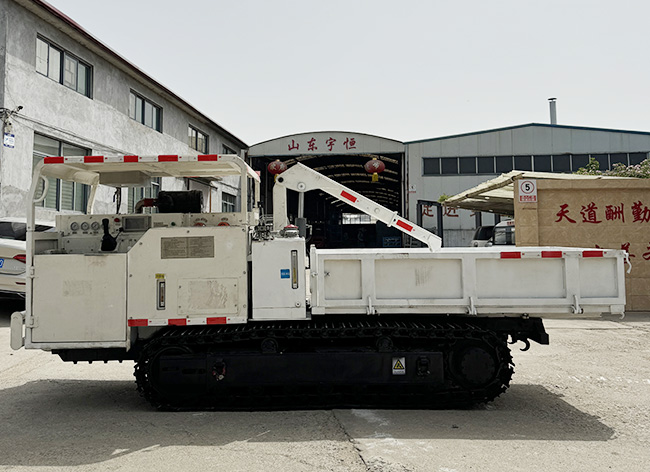 柴油式履帶運(yùn)輸車廠家